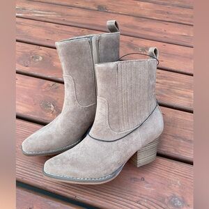 Women’s boots